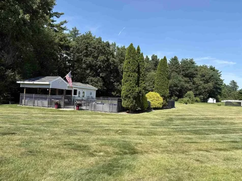 144 Old Derry Road Londonderry NH 03053