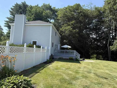 144 Old Derry Road Londonderry NH 03053