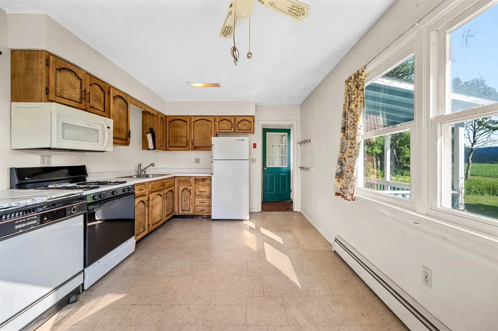 2480 East Warren Road Waitsfield VT 05673