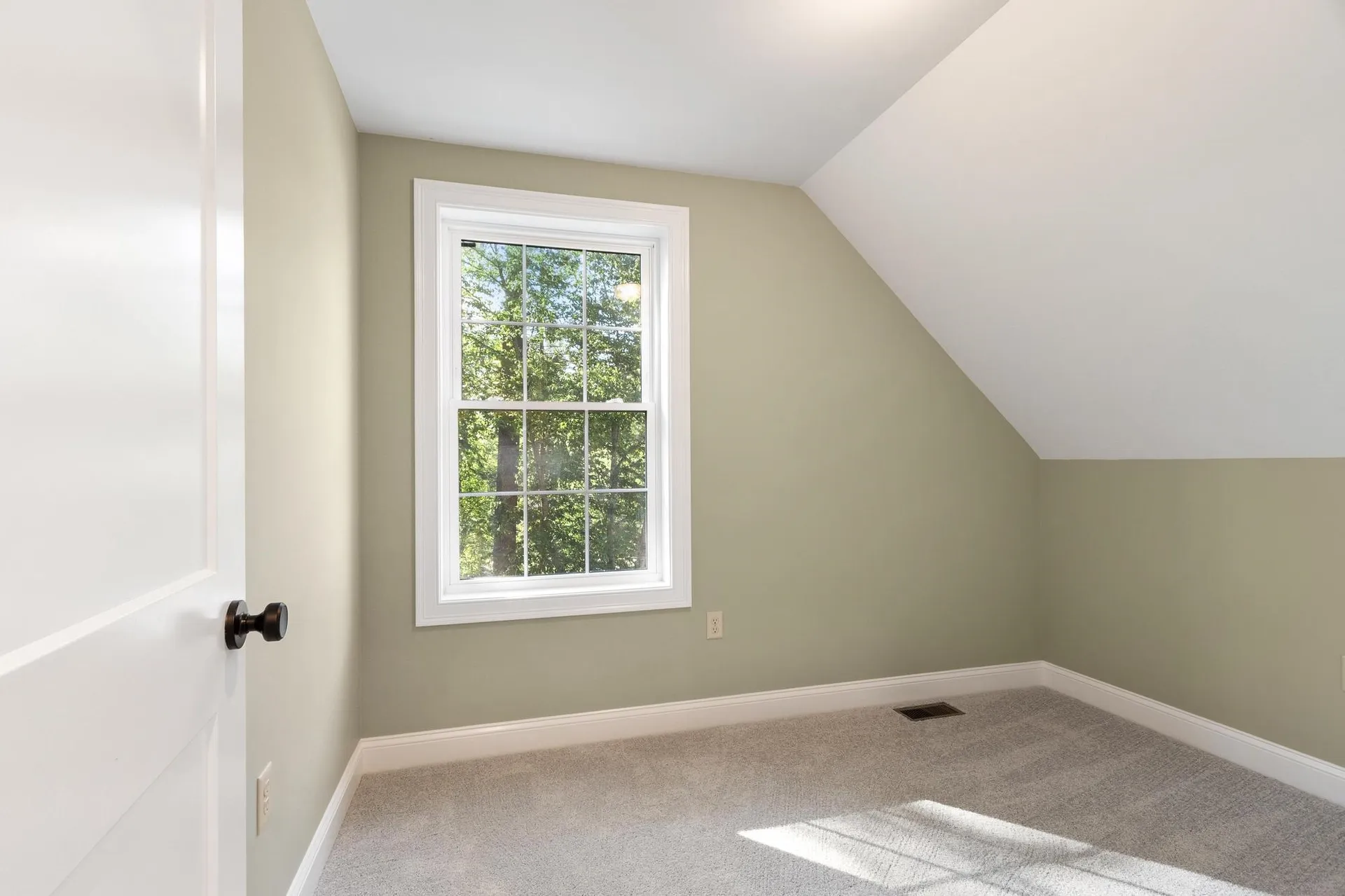 7 Beach Road Hampstead NH 03841