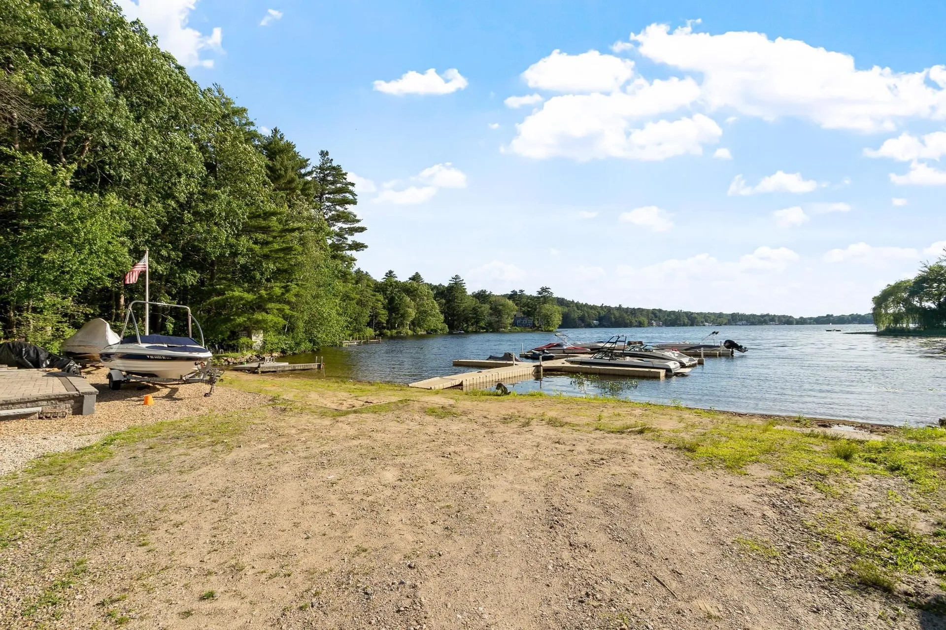 7 Beach Road Hampstead NH 03841