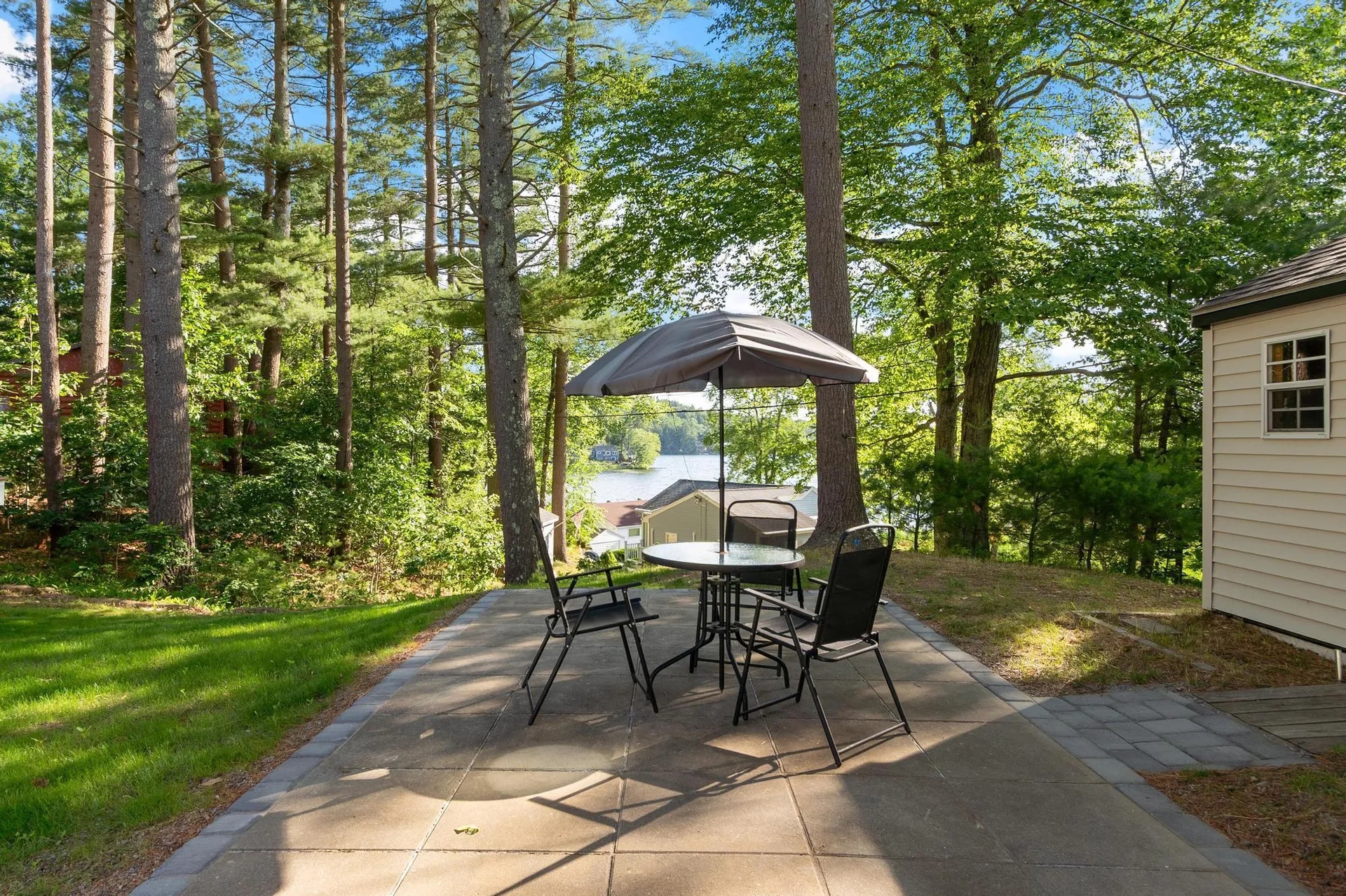 7 Beach Road Hampstead NH 03841