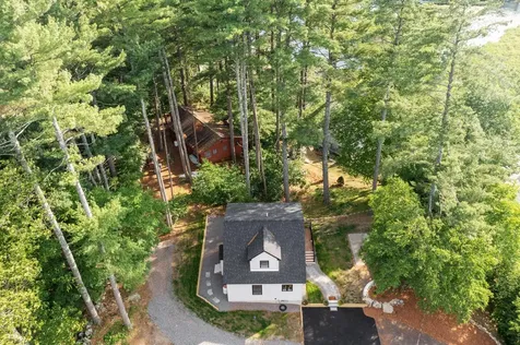 7 Beach Road Hampstead NH 03841