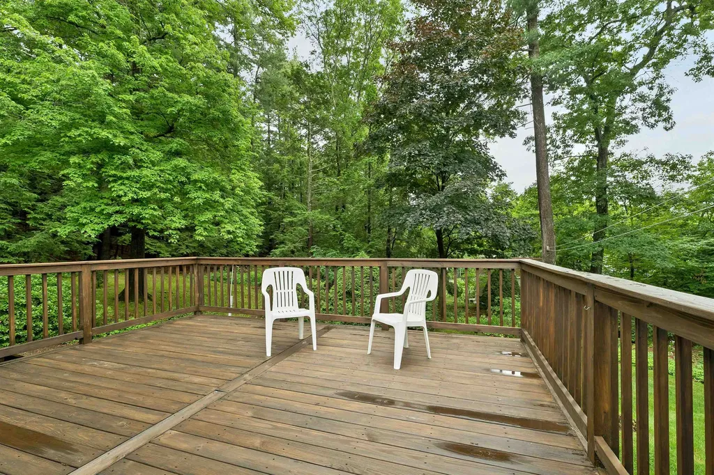 15 Spencer Drive Nashua NH 03062