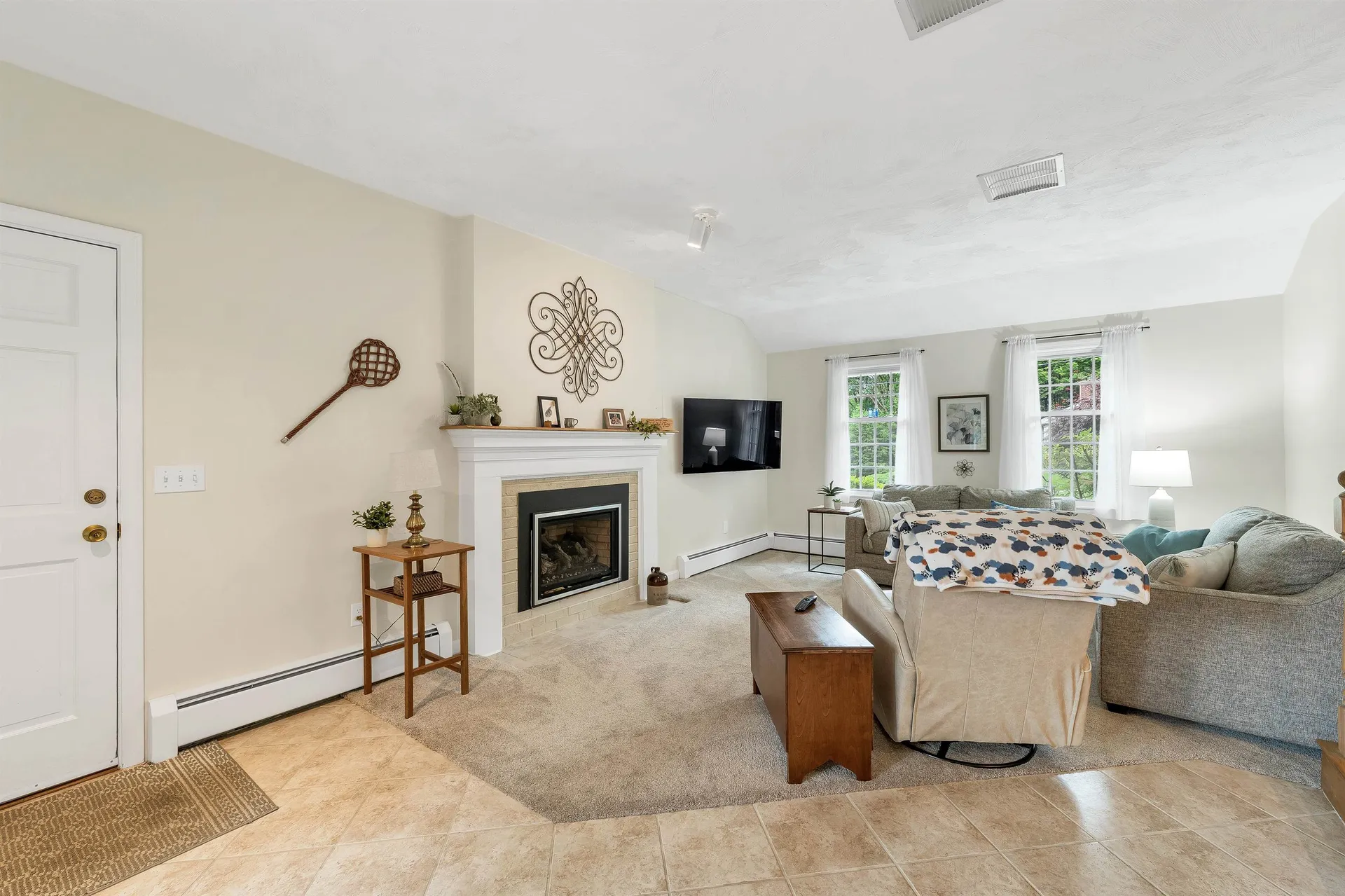 15 Spencer Drive Nashua NH 03062
