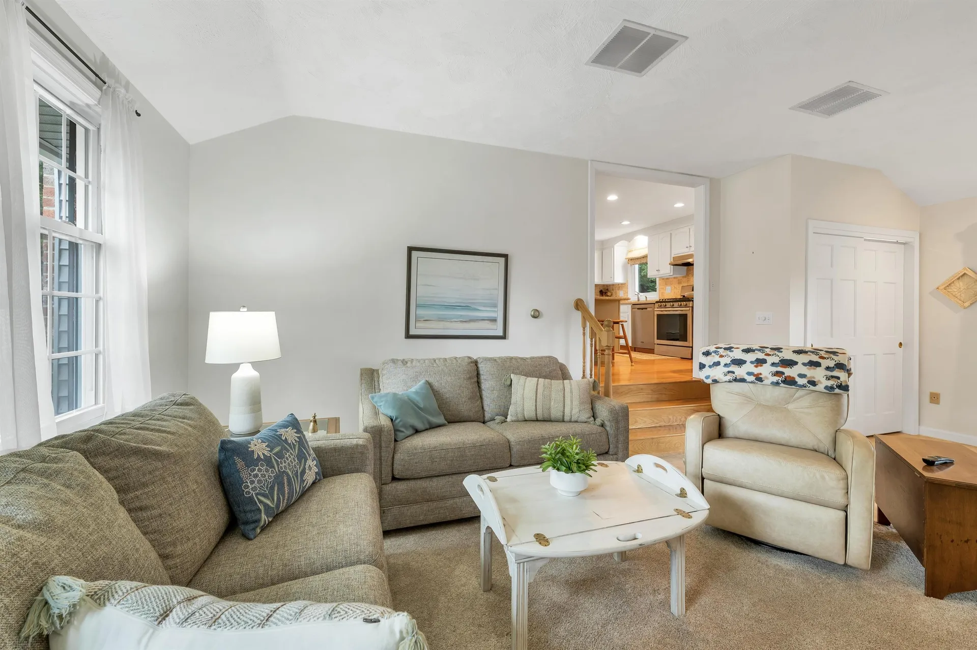 15 Spencer Drive Nashua NH 03062