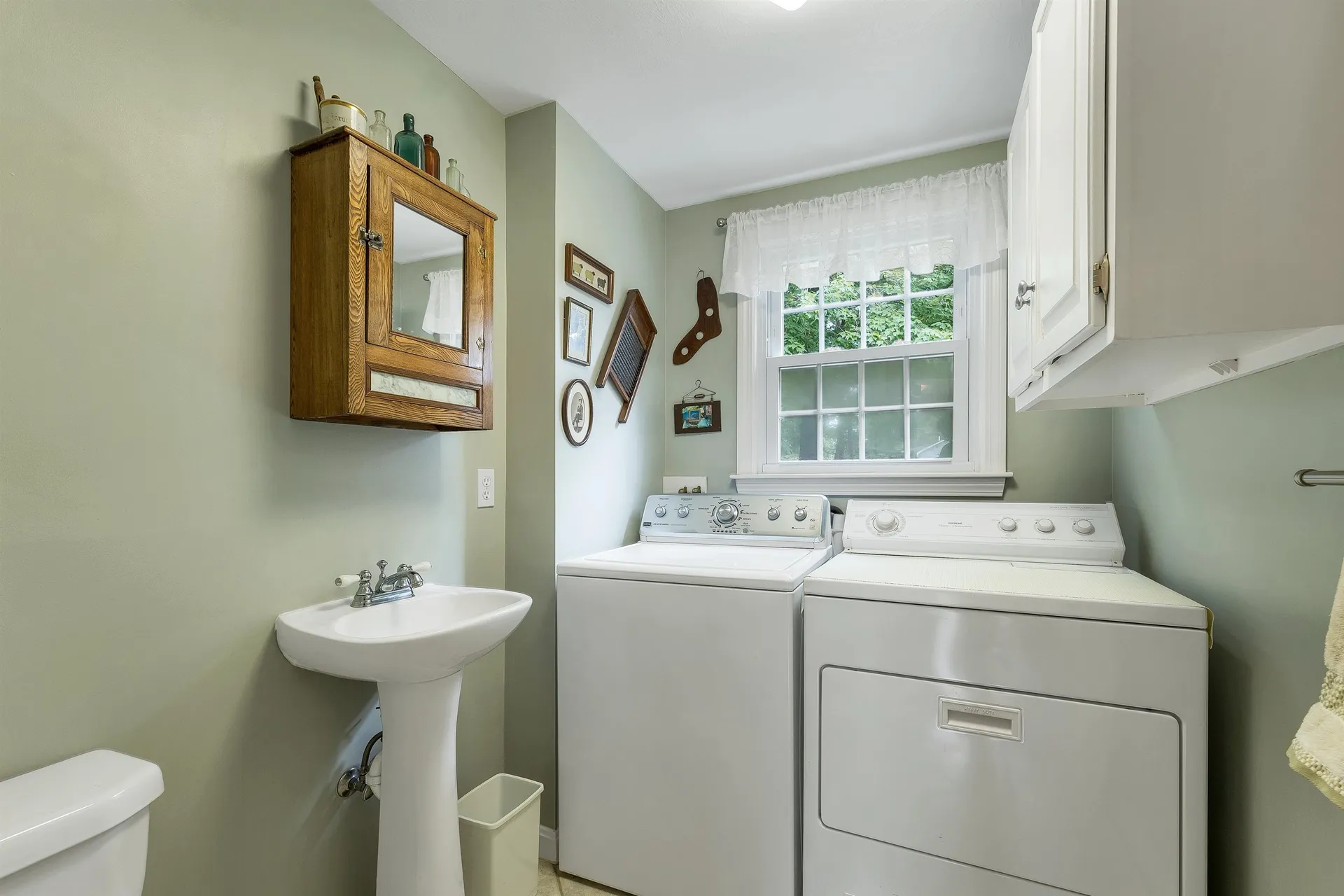 15 Spencer Drive Nashua NH 03062