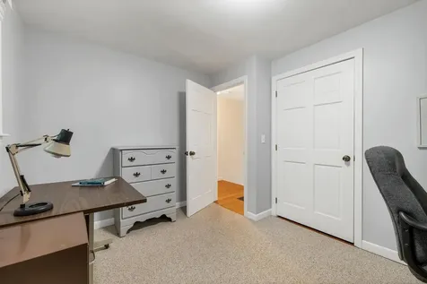 15 Spencer Drive Nashua NH 03062