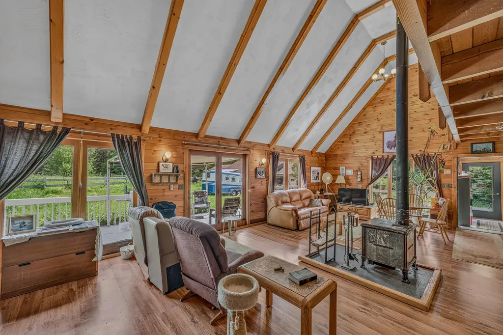 2054 Whitefield Road Bethlehem NH 03574