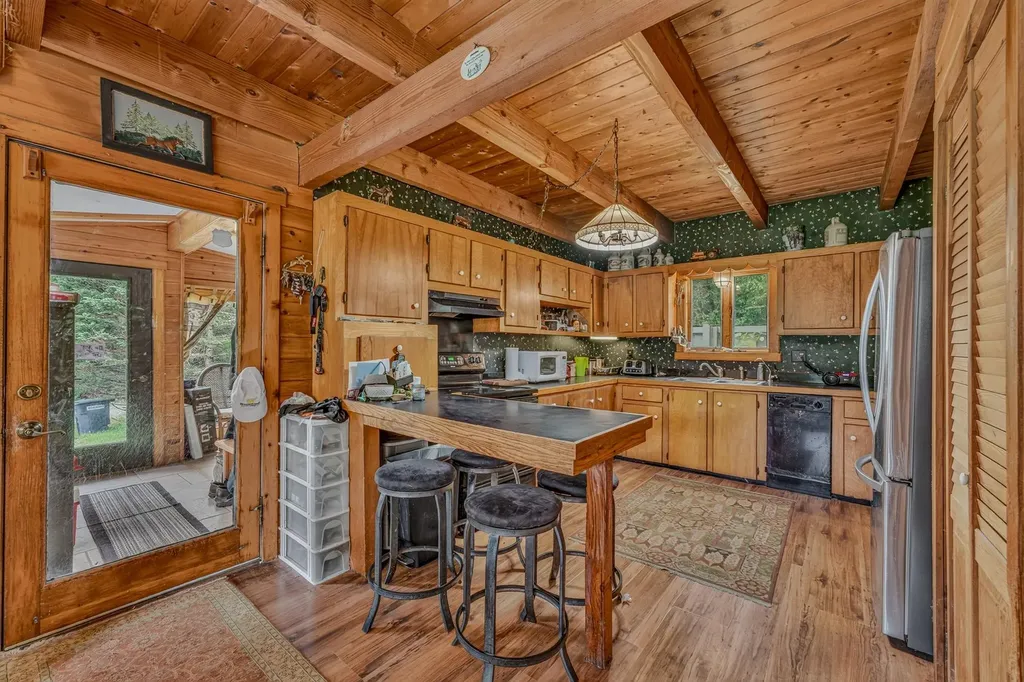 2054 Whitefield Road Bethlehem NH 03574