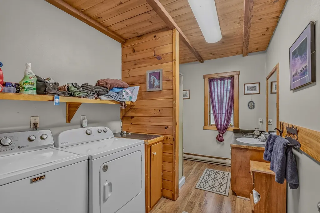 2054 Whitefield Road Bethlehem NH 03574