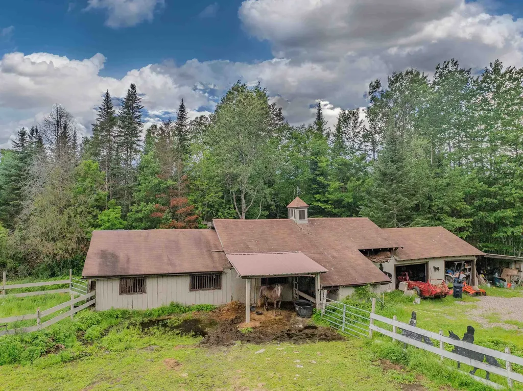 2054 Whitefield Road Bethlehem NH 03574