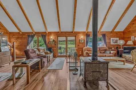 2054 Whitefield Road Bethlehem NH 03574