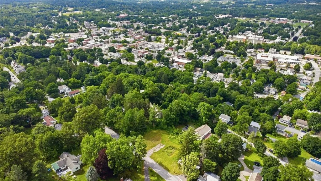 236-240 Grandview Street Bennington VT 05201