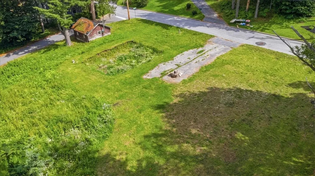 236-240 Grandview Street Bennington VT 05201