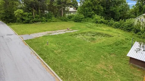 236-240 Grandview Street Bennington VT 05201