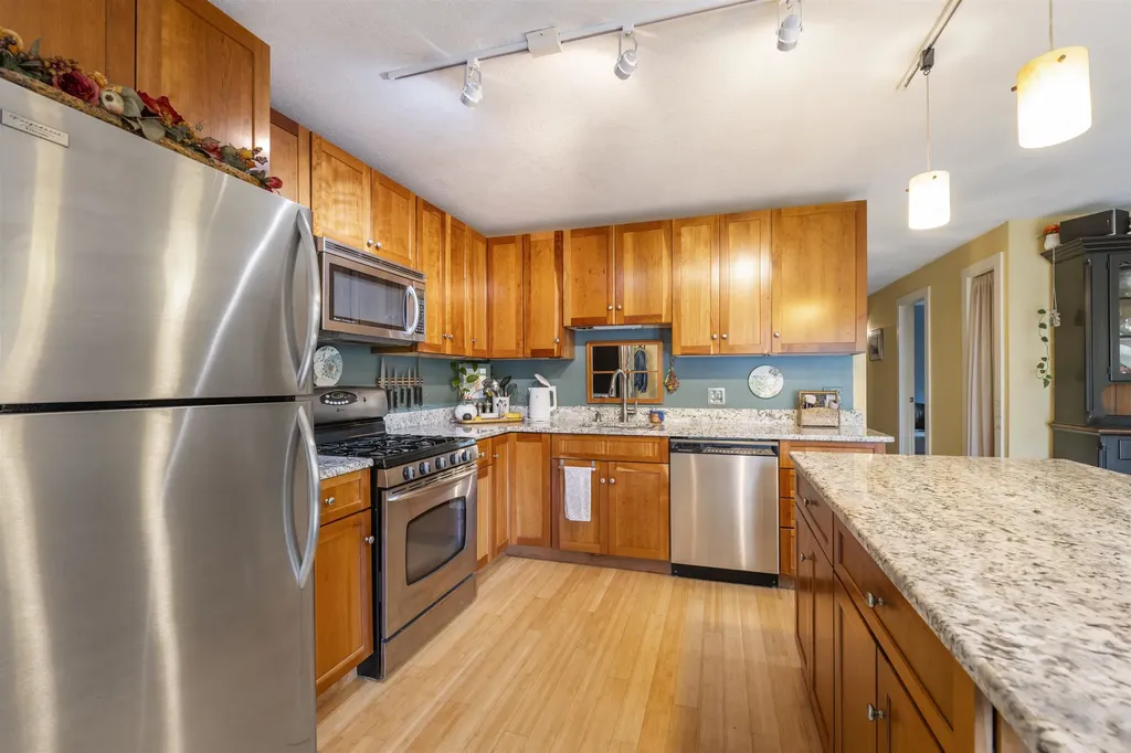 114 River Street Ashland NH 03217