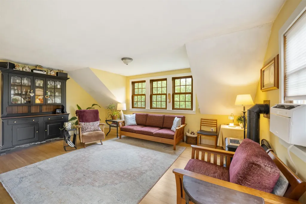 114 River Street Ashland NH 03217