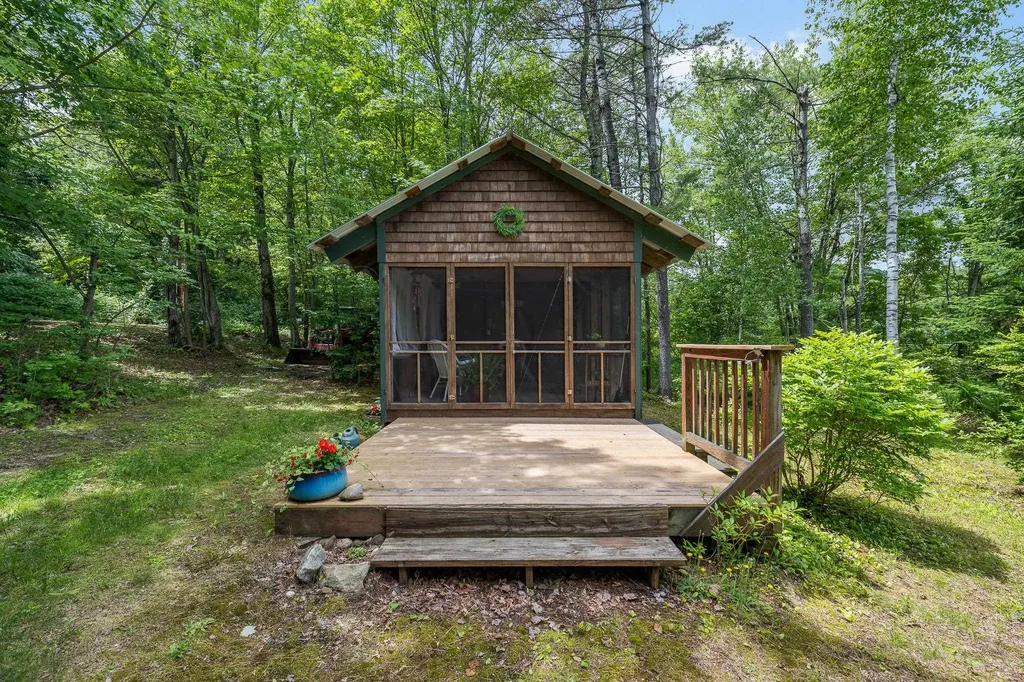 114 River Street Ashland NH 03217