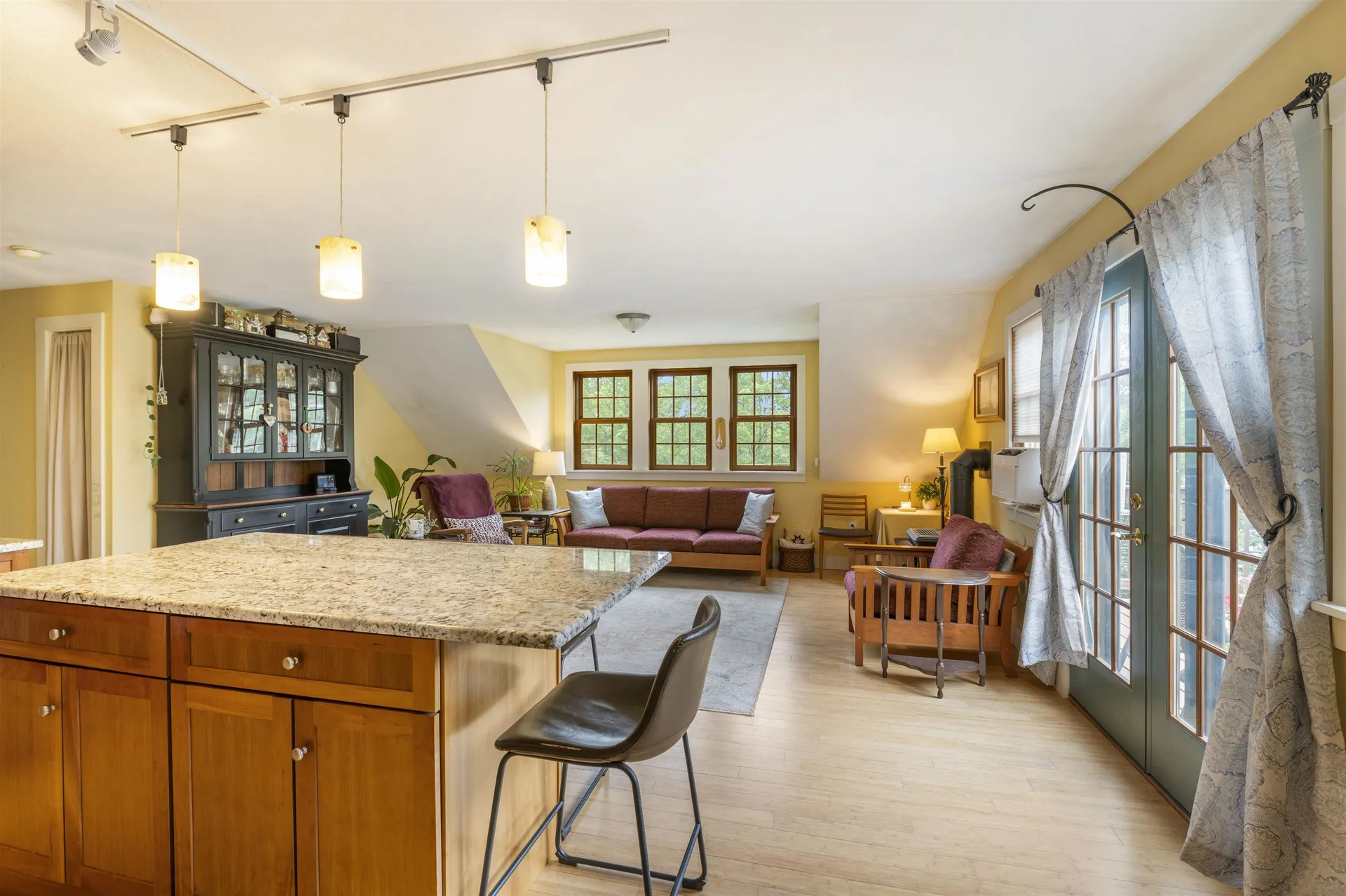 114 River Street Ashland NH 03217