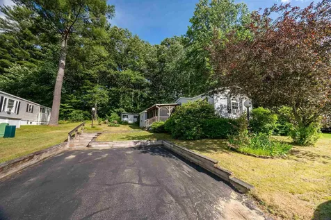 42 Gooseberry Circle Rochester NH 03867