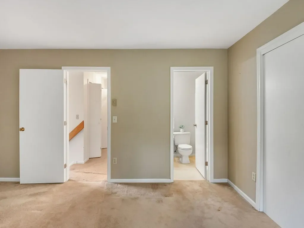 L13 Stonehedge Drive South Burlington VT 05403