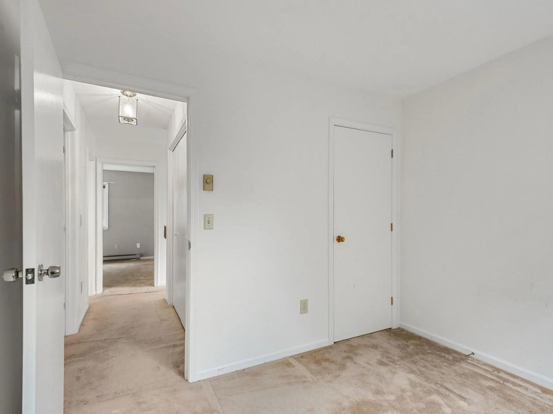 L13 Stonehedge Drive South Burlington VT 05403