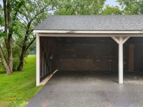 L13 Stonehedge Drive South Burlington VT 05403