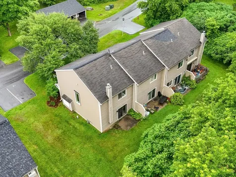 L13 Stonehedge Drive South Burlington VT 05403