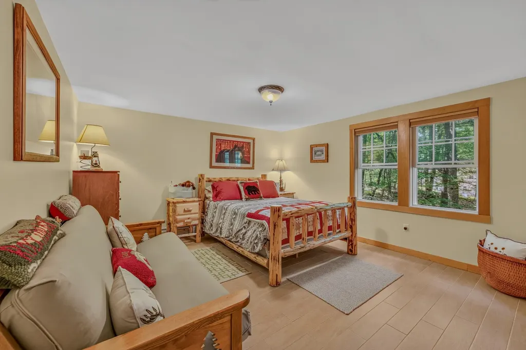 32 Stoney Brook Road Hebron NH 03241