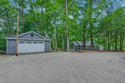 32 Stoney Brook Road Hebron NH 03241