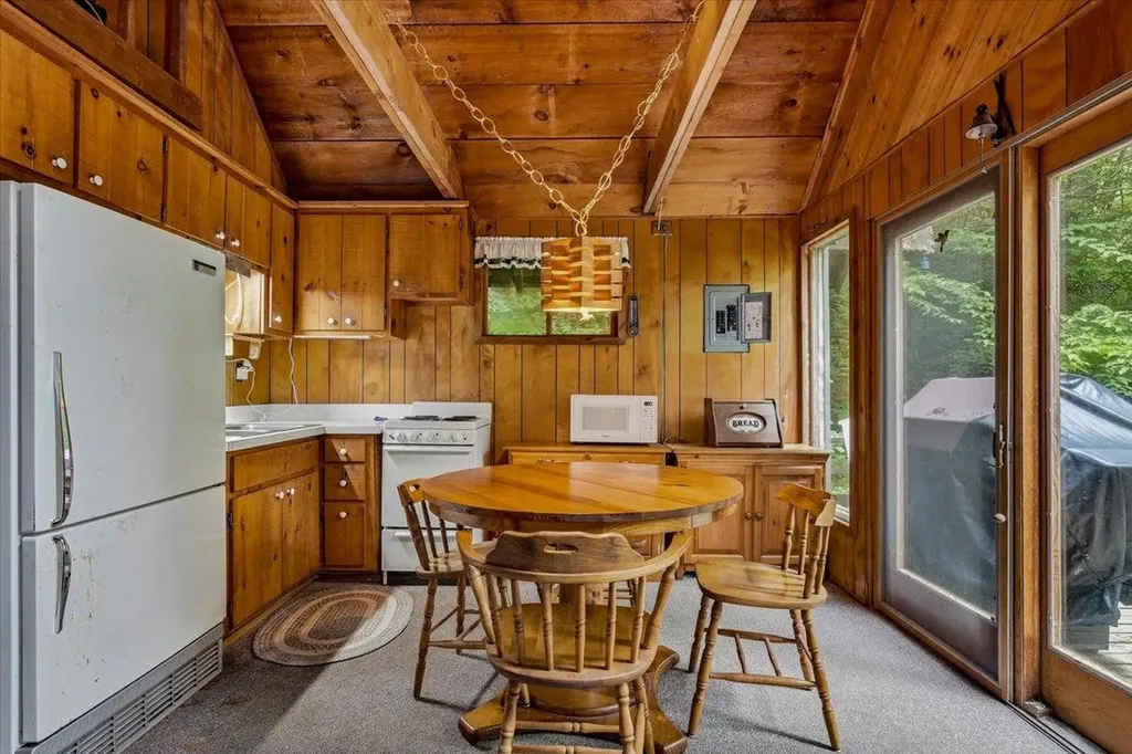 110 Spring Hill Lane Starksboro VT 05733