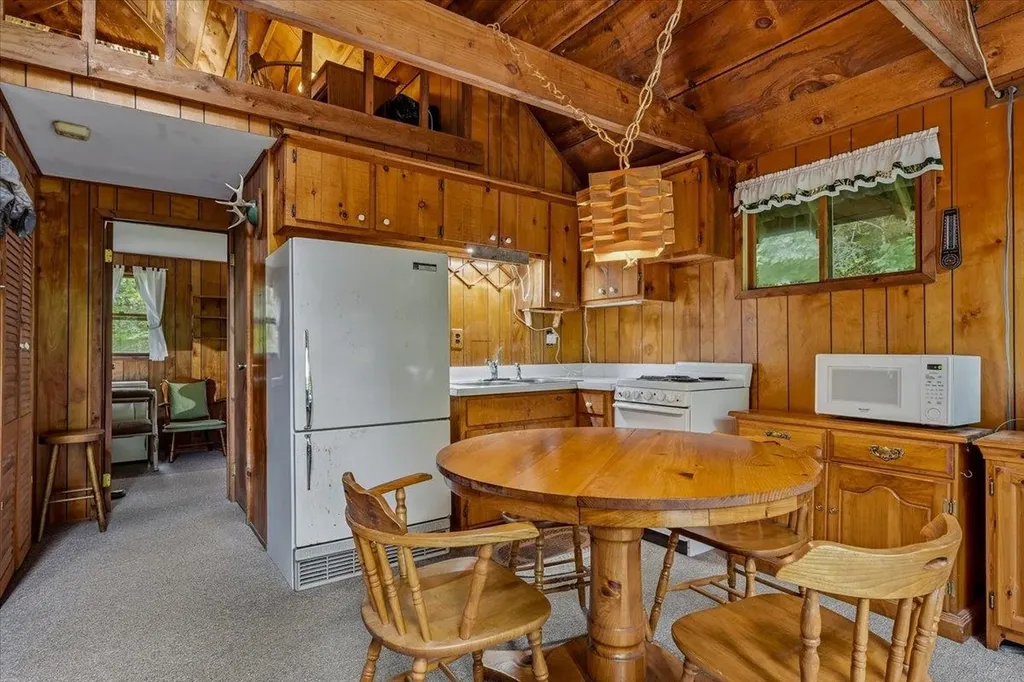 110 Spring Hill Lane Starksboro VT 05733