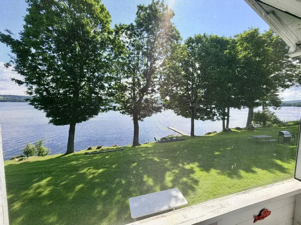 32 Mack's Drive Derby VT 05829