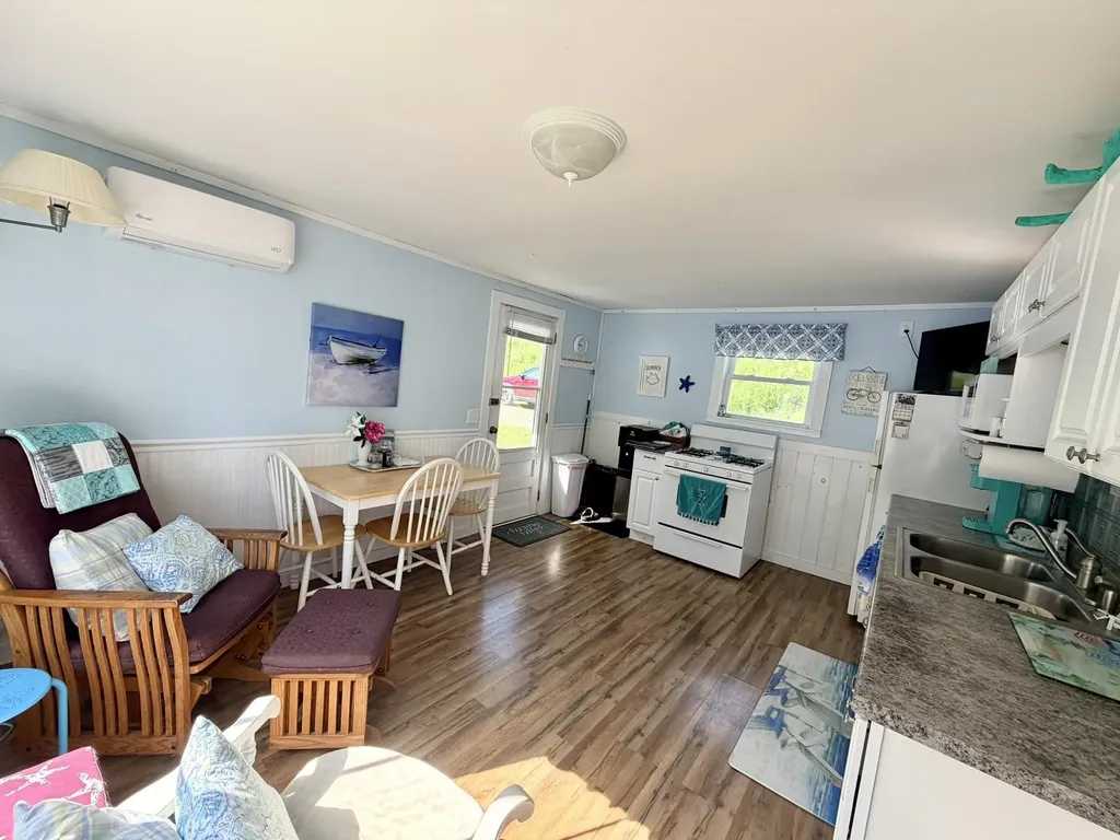 32 Mack's Drive Derby VT 05829