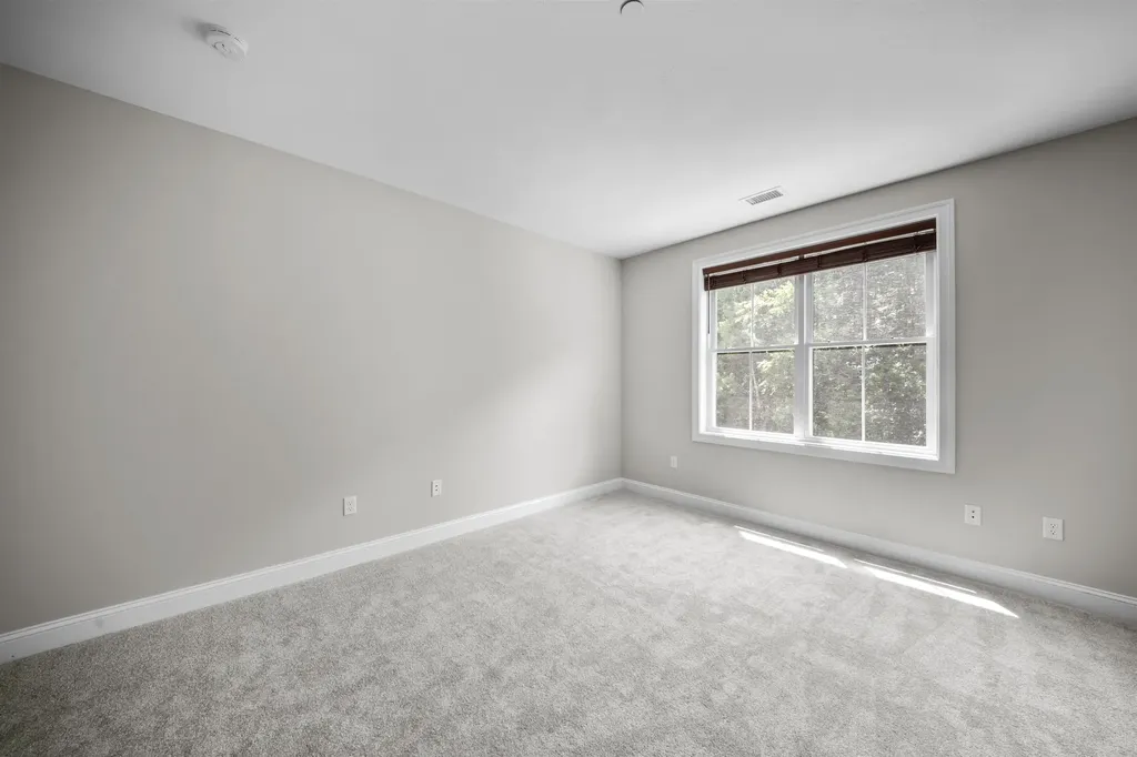 2 Henry David Drive Nashua NH 03062