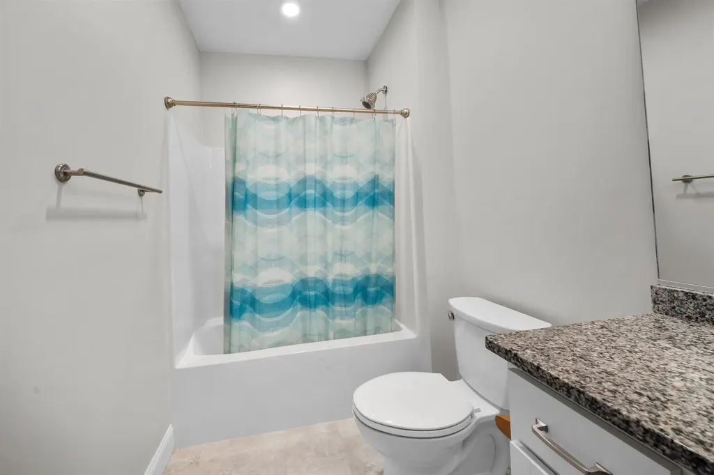 2 Henry David Drive Nashua NH 03062