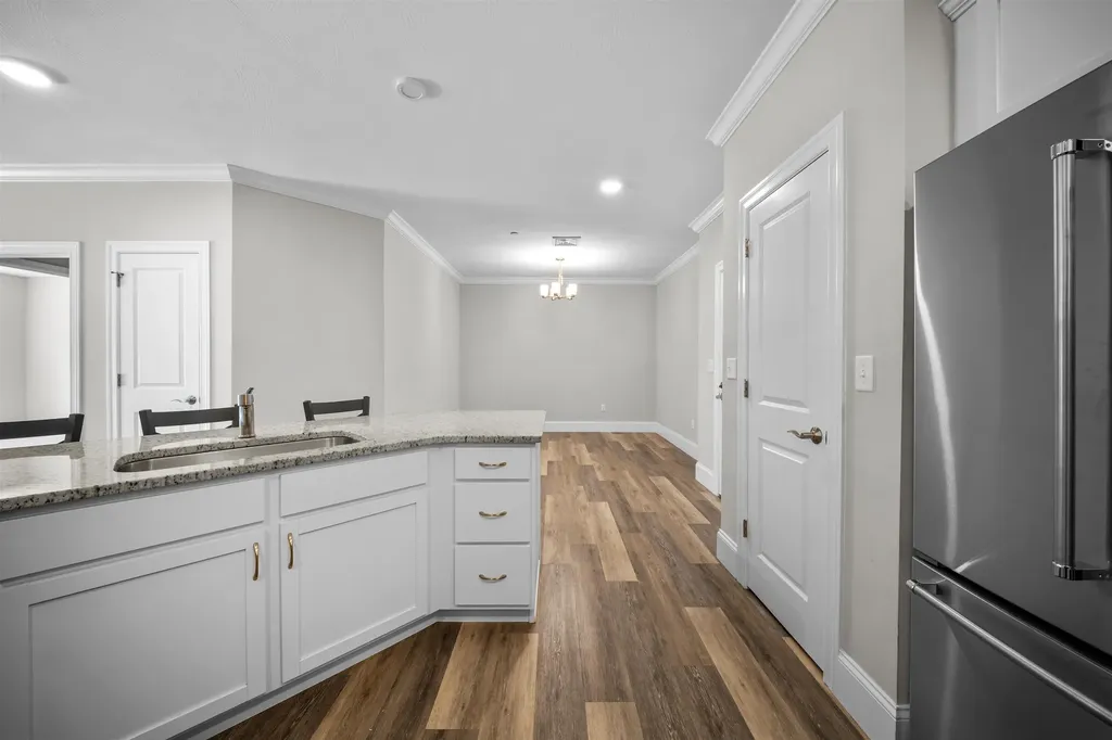 2 Henry David Drive Nashua NH 03062