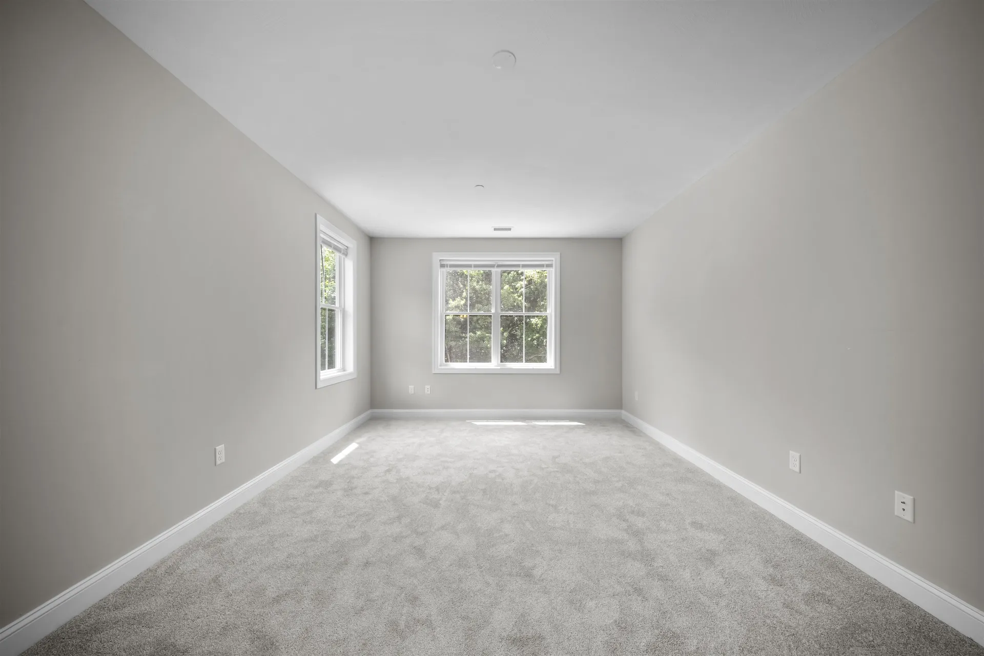 2 Henry David Drive Nashua NH 03062