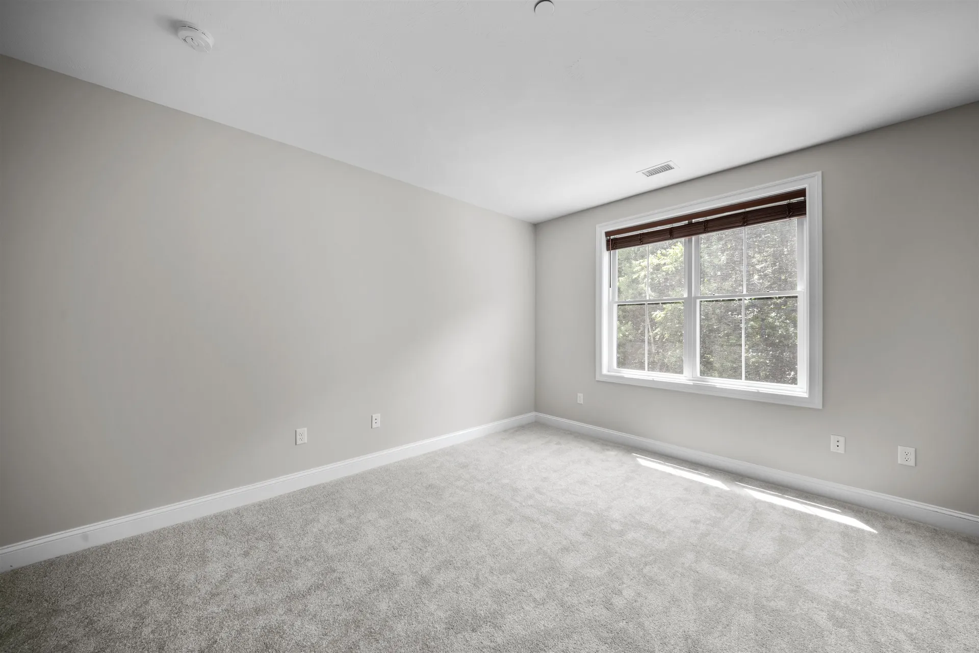 2 Henry David Drive Nashua NH 03062