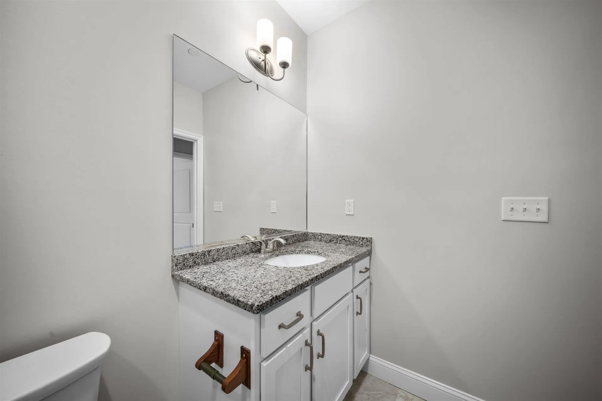 2 Henry David Drive Nashua NH 03062