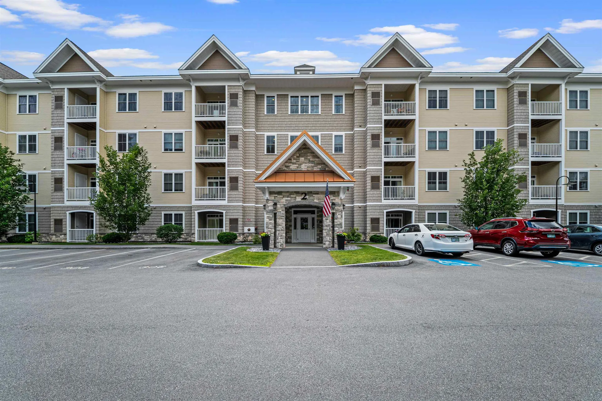 2 Henry David Drive Nashua NH 03062