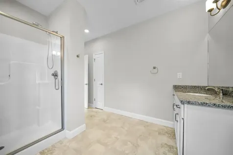 2 Henry David Drive Nashua NH 03062