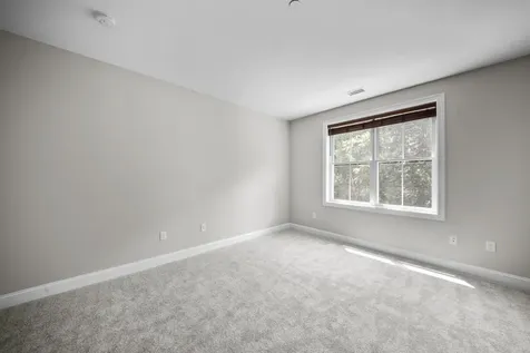2 Henry David Drive Nashua NH 03062