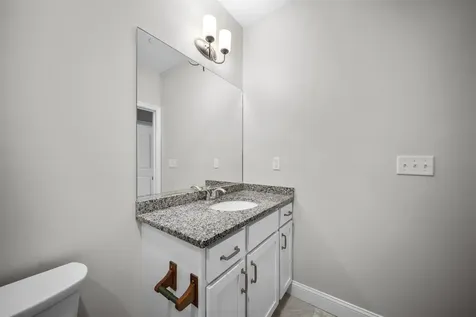 2 Henry David Drive Nashua NH 03062