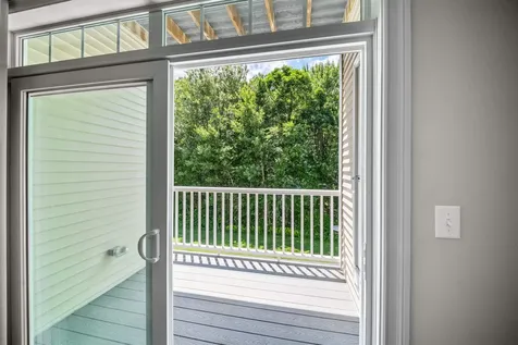 2 Henry David Drive Nashua NH 03062