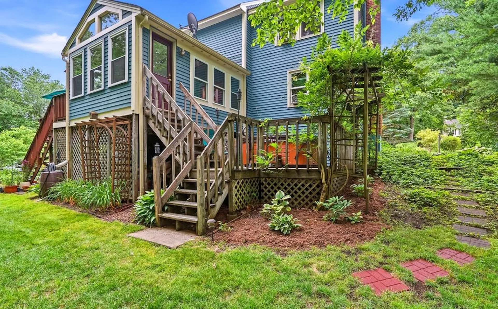 22 Erik Street Merrimack NH 03054