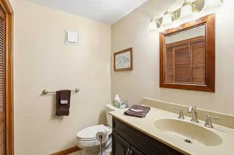 22 Erik Street Merrimack NH 03054