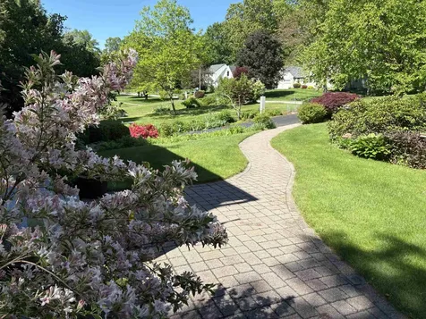 22 Erik Street Merrimack NH 03054