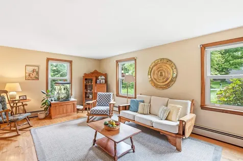 22 Erik Street Merrimack NH 03054